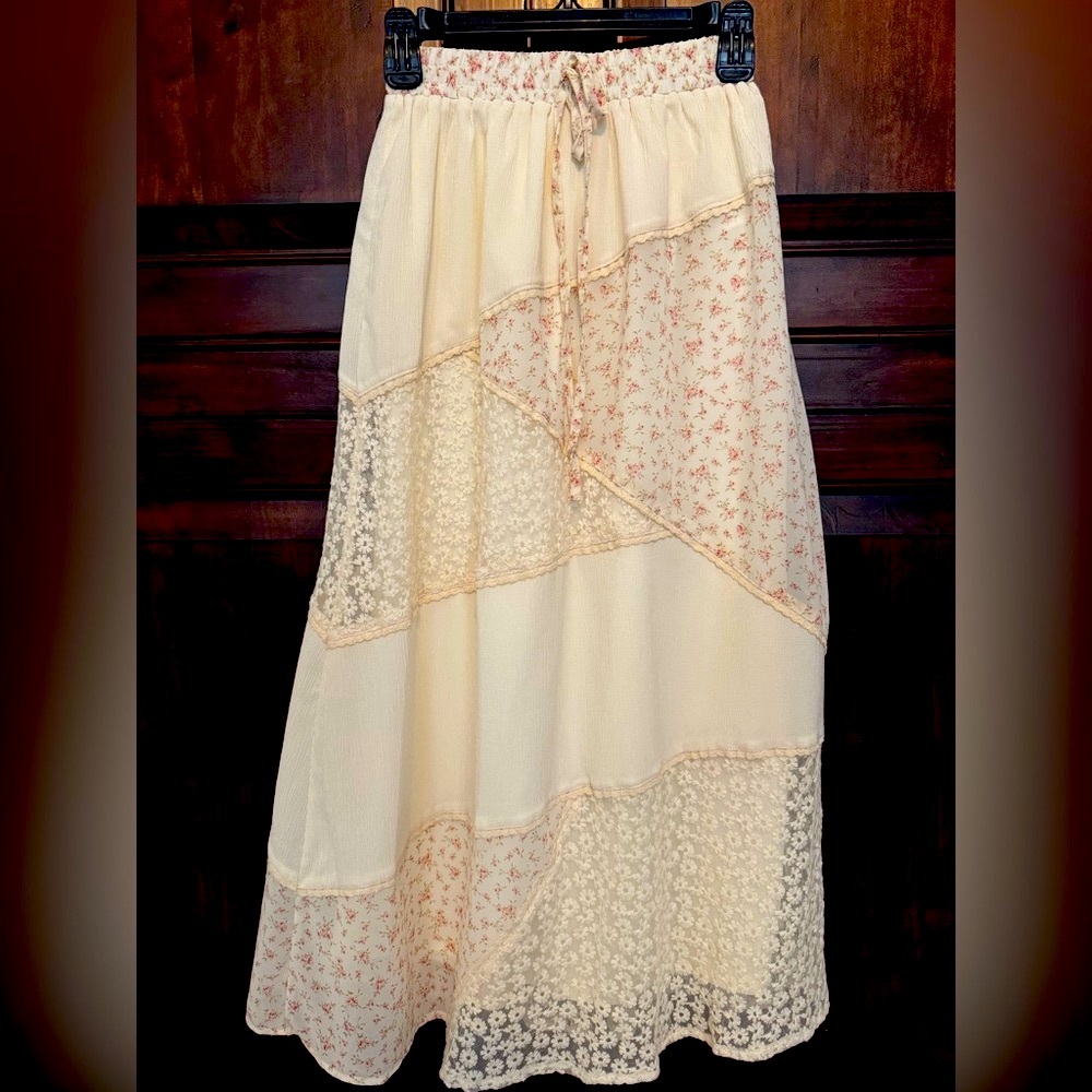 NWOT Altar'd State Cream and Pink Floral A-Line Skirt